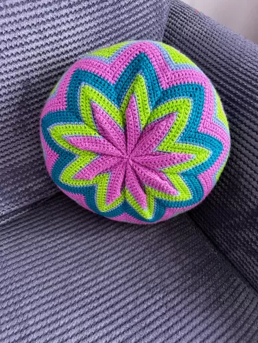 13" Pink / Green Pinwheel Cushion